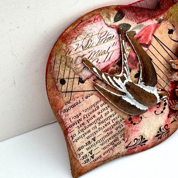 Handcrafted OOAK Vintage-Inspired Collage Ornament Bronze Tone Bird Pink Flower - Picture 2 of 8